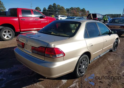2002 Honda Accord 2.3 Lx z USA, uszkodzony, nr VIN 1HGCG56432A073927